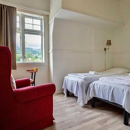 Hotell Sauda Fjordhotell 4*