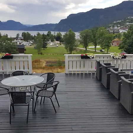 Sauda Fjordhotell فندق 4*