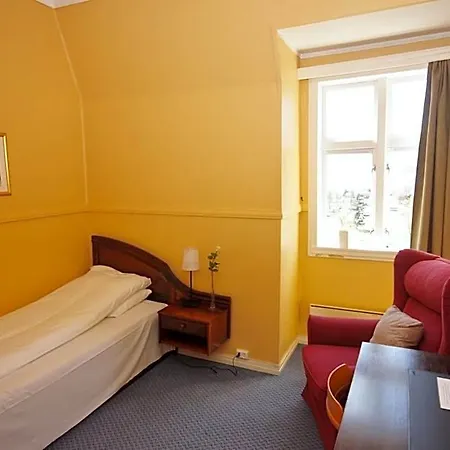 Hotel Sauda Fjordhotell 4*