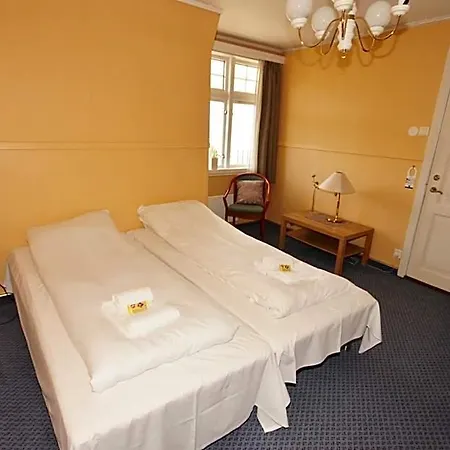 Sauda Fjordhotell 4* Saudasjøen