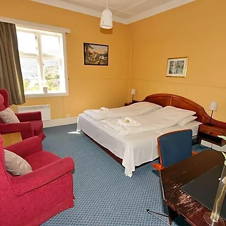 Sauda Fjordhotell Hotel