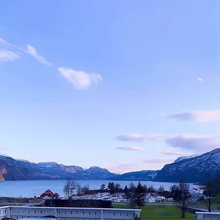 Sauda Fjordhotell Saudasjøen