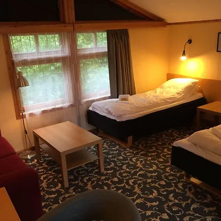 Sauda Fjordhotell Otel 4*