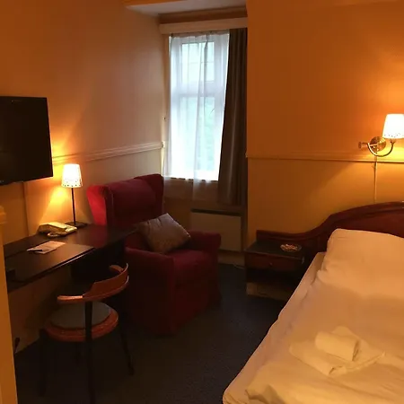 Sauda Fjordhotell Hotell 4*