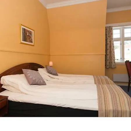 Sauda Fjordhotell 4* Saudasjøen