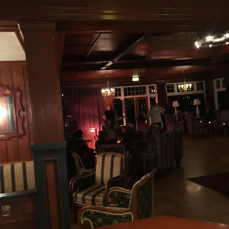 Sauda Fjordhotell ホテル Saudasjøen