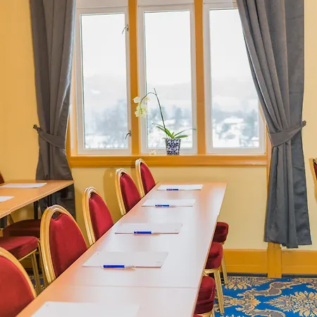 ホテル Sauda Fjordhotell Saudasjøen