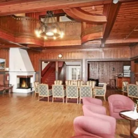 ホテル Sauda Fjordhotell Saudasjøen